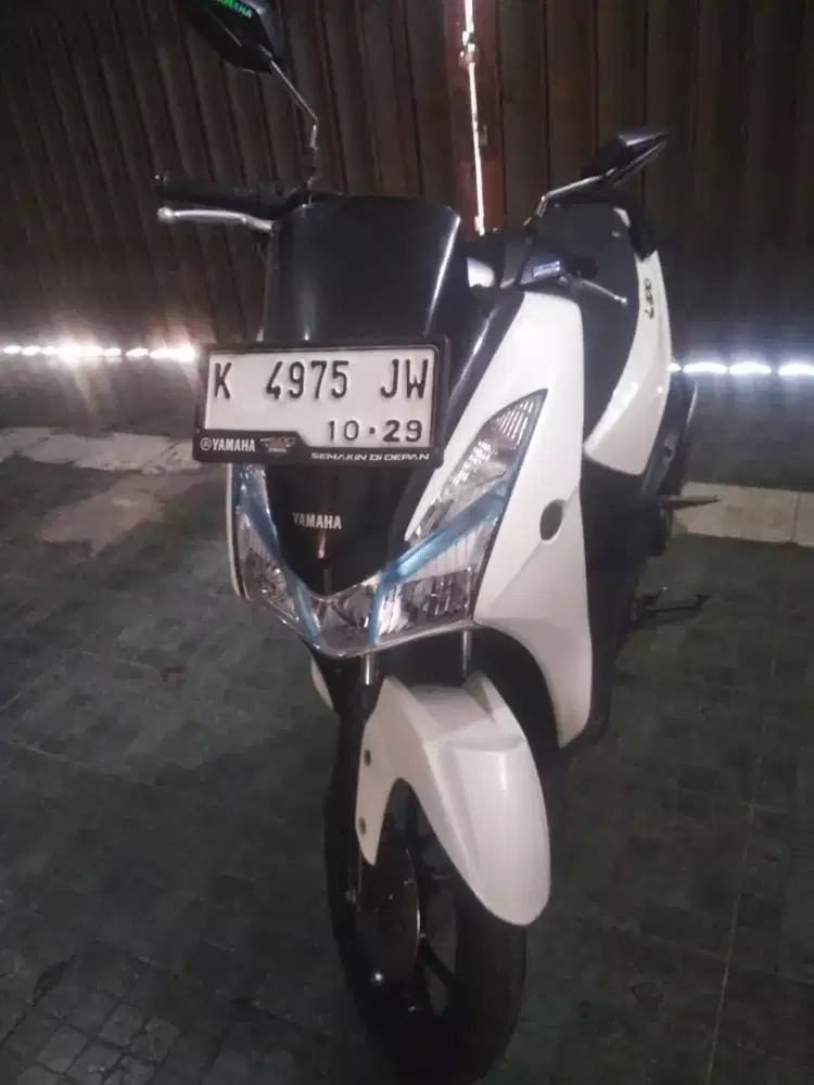 Yamaha Lexi original putih rawatan pribadi