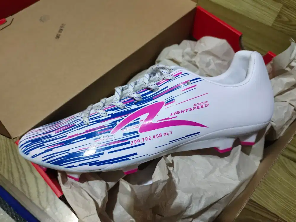 Original Specs Lightspeed Reborn fg sepatu bola