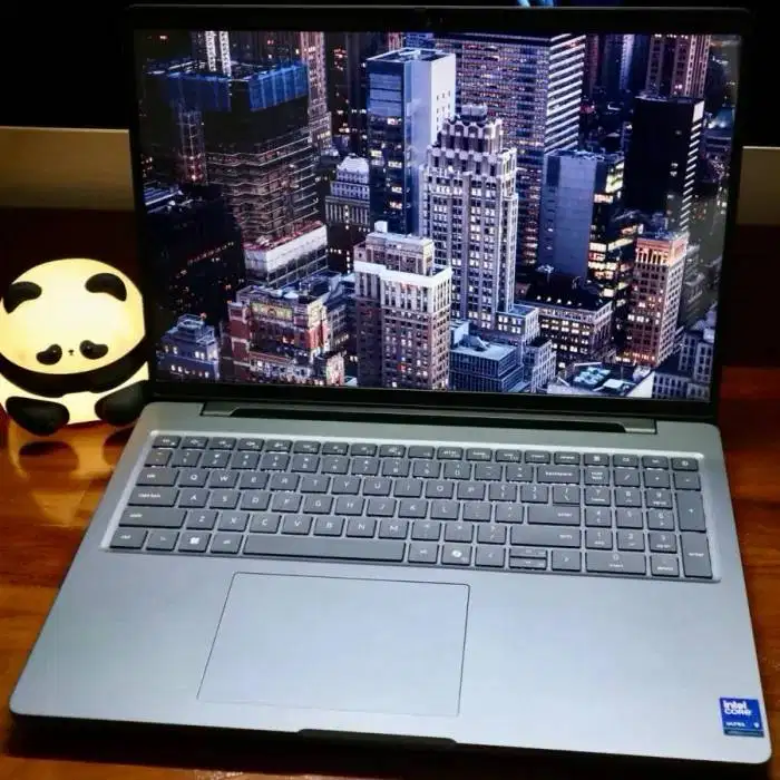 Dell Pro Max 16 Ultra 9 285H vPro I 32GB I RTX Pro 2000 Blackwell 8GB