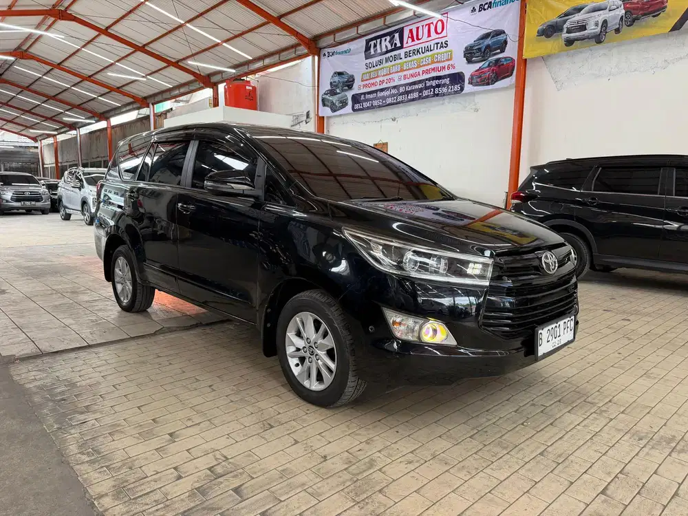 Toyota Kijang Innova 2.4 V Manual 2018 Hitam kondisi memuaskan