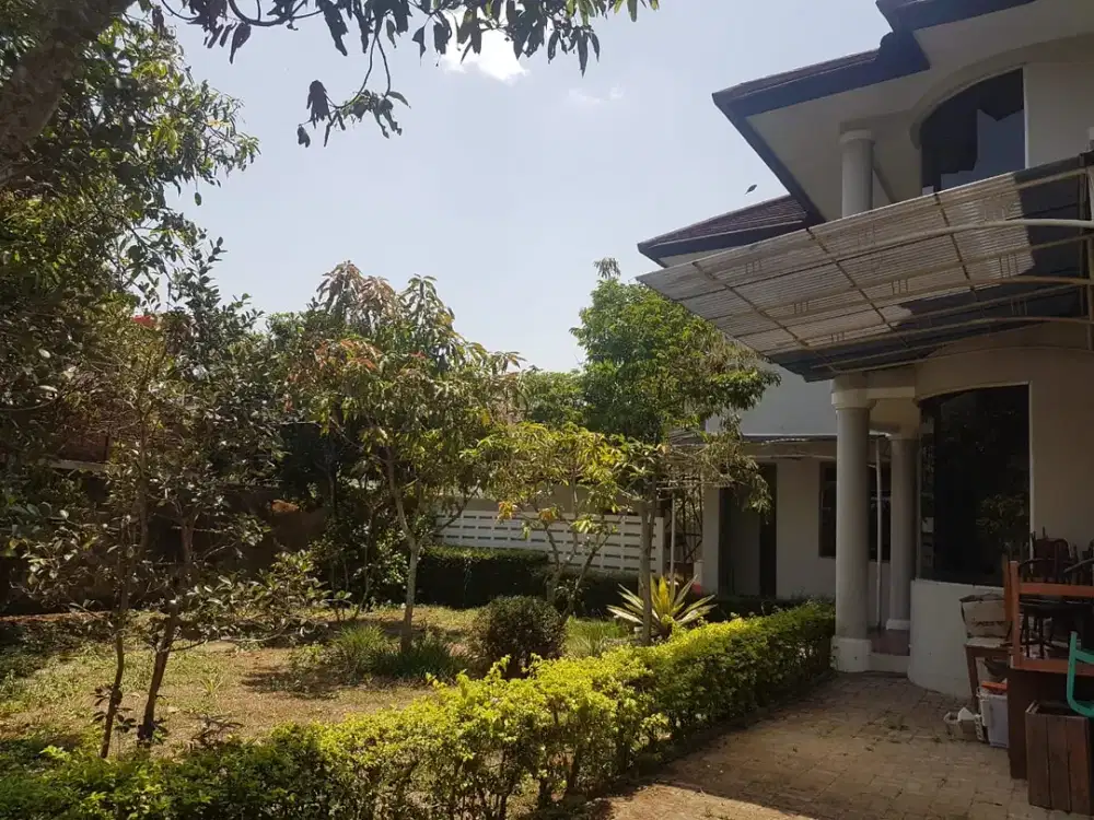 Rumah Mewah Murah Nyaman Sejuk Strategis SHM di Grahapuspa, bandung