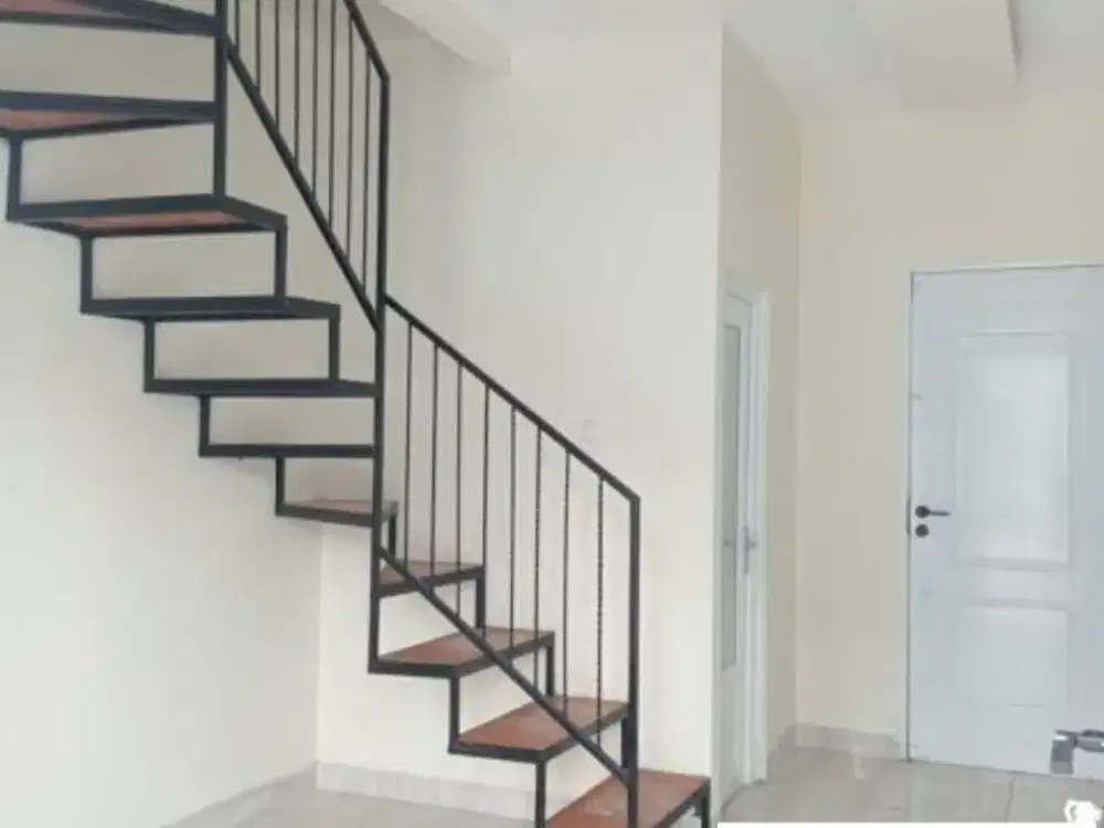 Rumah Hoek Grand Harmoni 5 Oper Kredit Murah, Kesempatan Langka!