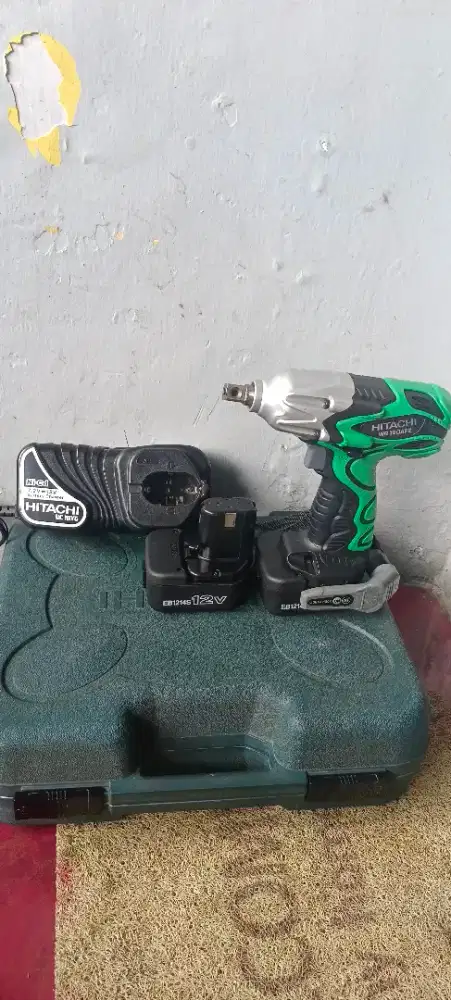 Impact power tool Hitachi WR12DAF2