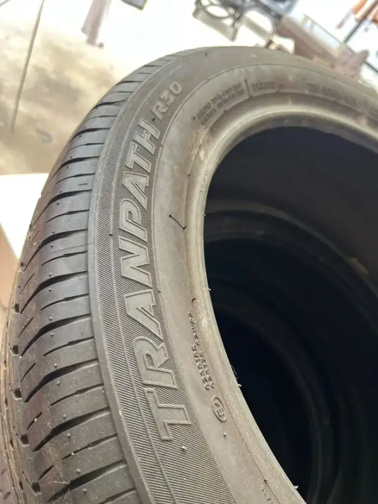Ban bekas copotan Alphard