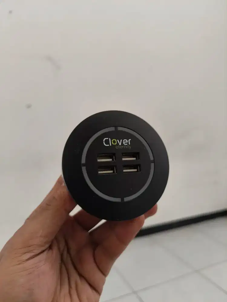 Charger Merek Clover 4 Colokan (Infaq Sodaqoh ke Masjid)
