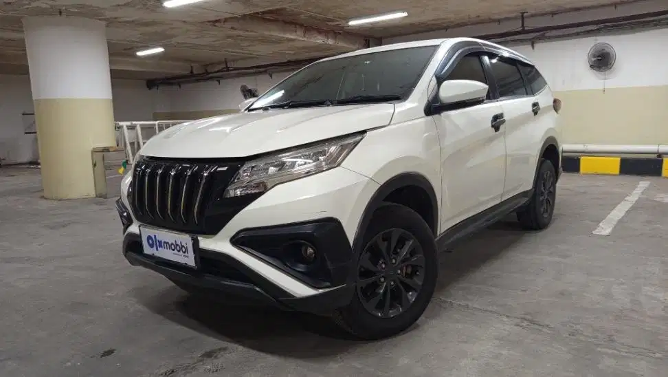 DP MURAH Daihatsu Terios 1.5 X Bensin-MT 2020 Putih C8GRT