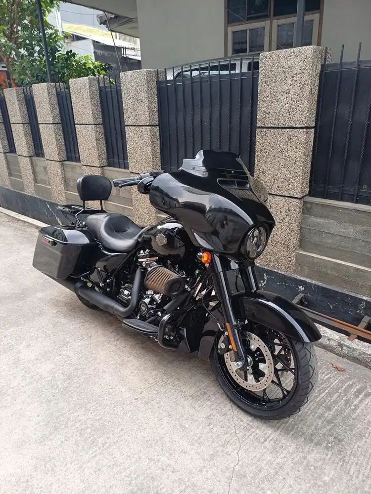 Streetglide 2021 special ,roadglide,roadking,electra police