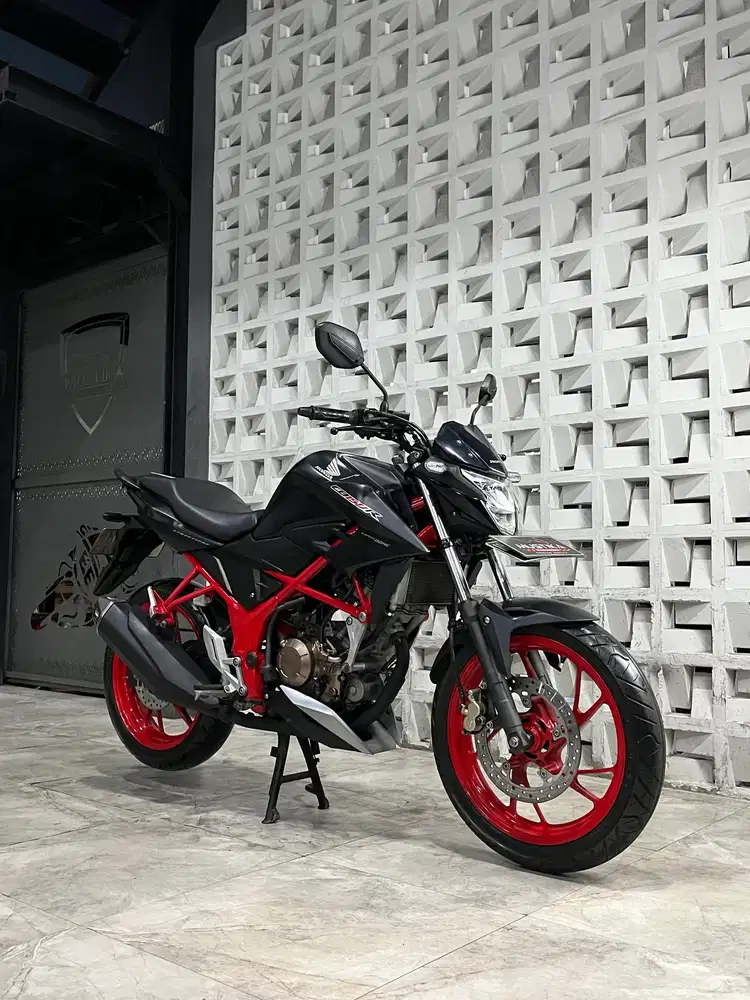 CB 150R Streetfire SE 2017. Plat N. DANNY Mustika Sulfat
