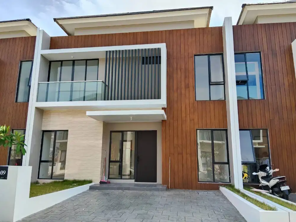 Dijual Rumah 2 Lantai Citra Land Megah Dekat Terminal Ferry Batam