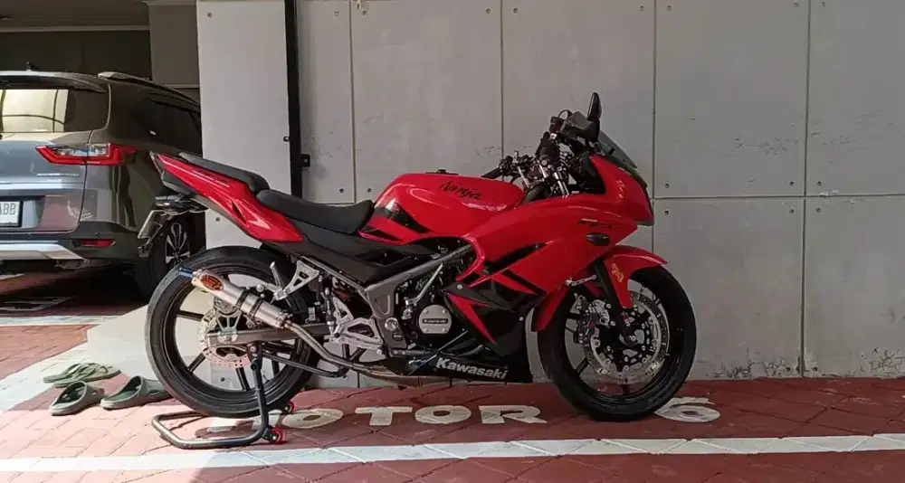 Dijual Ninja RR New
