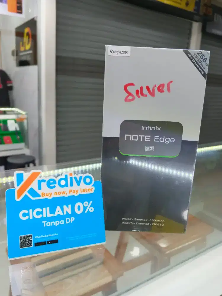 Infinix Note Edge 8/256 GB Silver