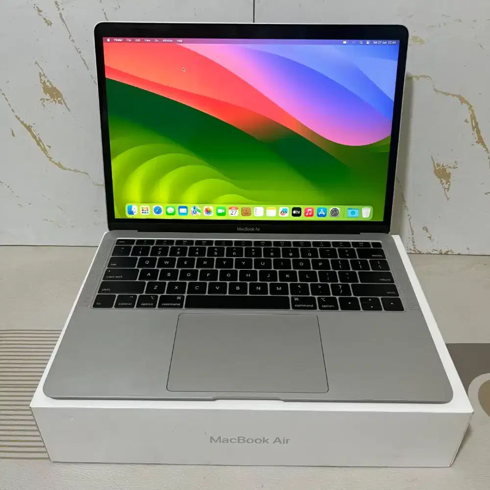Macbook Air i5 2019 (Ex iBox).
