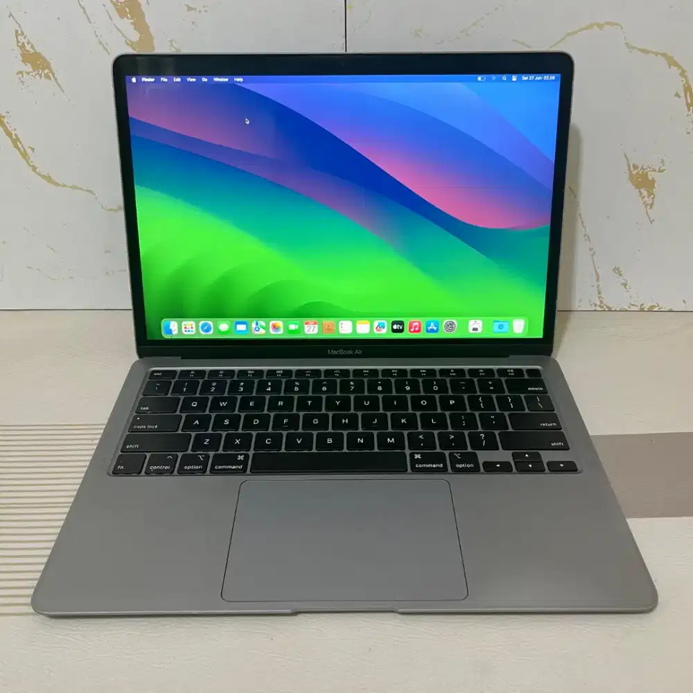 Macbook Air 13-inch i7 2020.