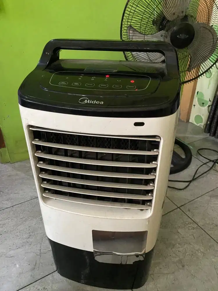 Dijual Kipas AC MIDEA fungsi2 normal semua