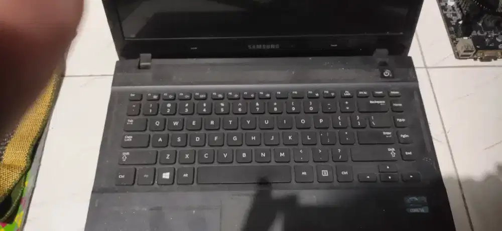 JUAL LAPTOP SAMSUNG BEKAS