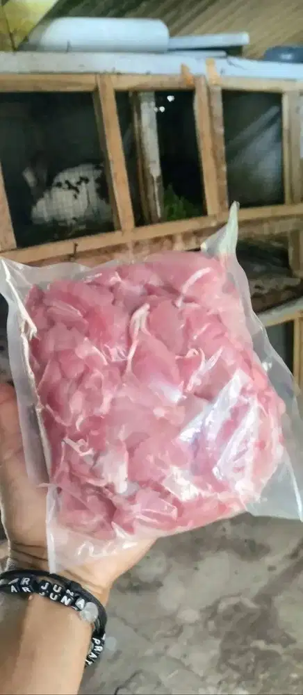 Daging Kelinci Fresh Spesial Raw Feed Kucing Anjing (Bebas Pengawet)