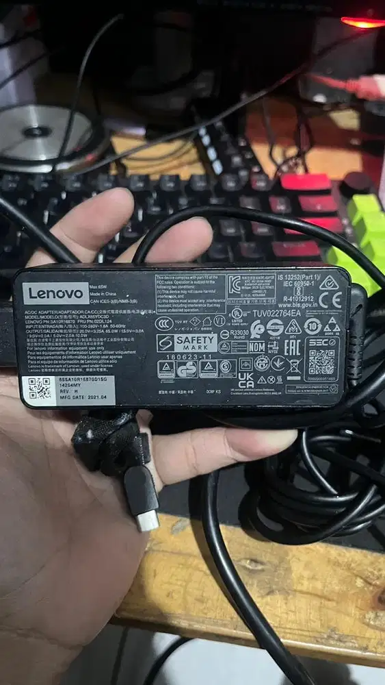 Charger Lenovo Type C