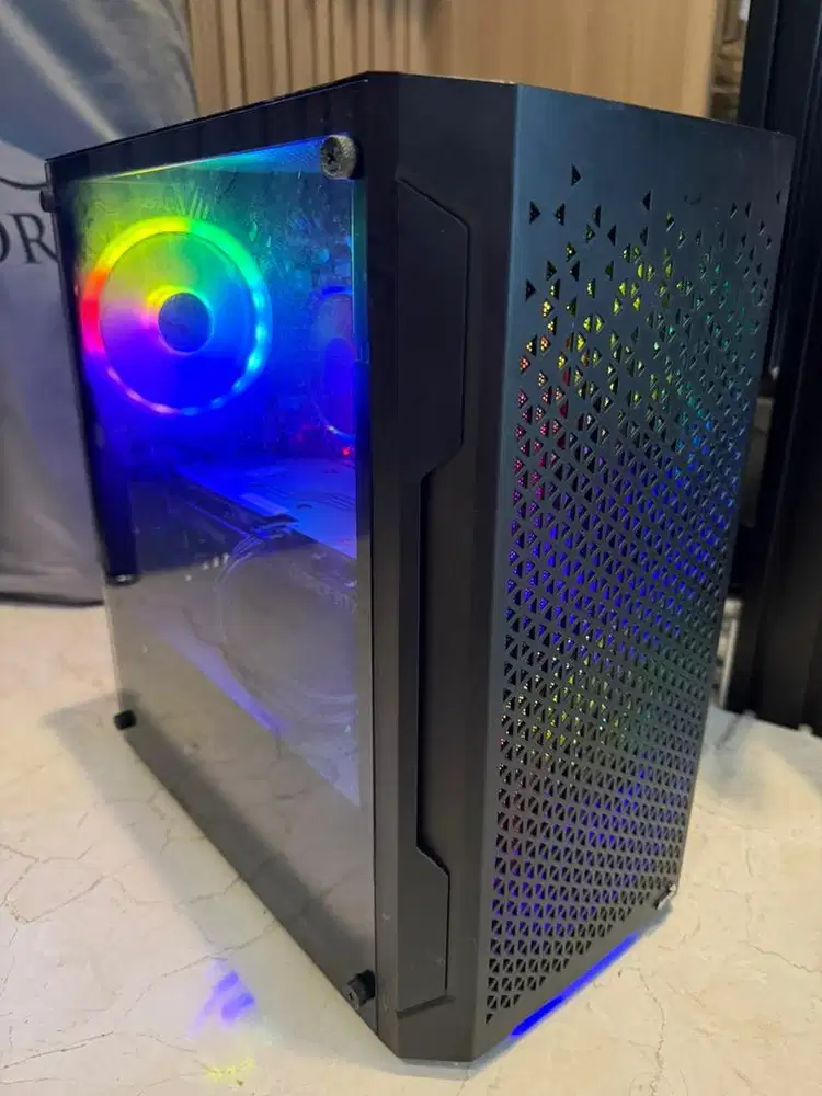 PC 16 GB DDR4 RTX 3060 12GB i5 12400F