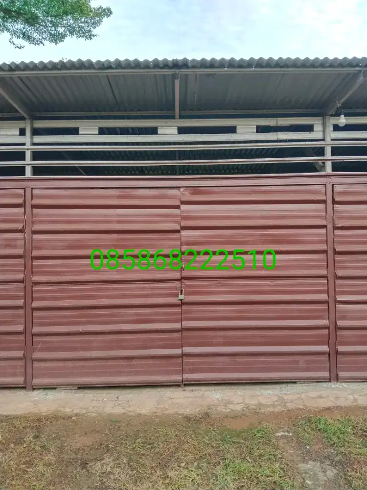 Disewakan Parkir Mobil / Lahan Kosong / Gudang / sewa tanah