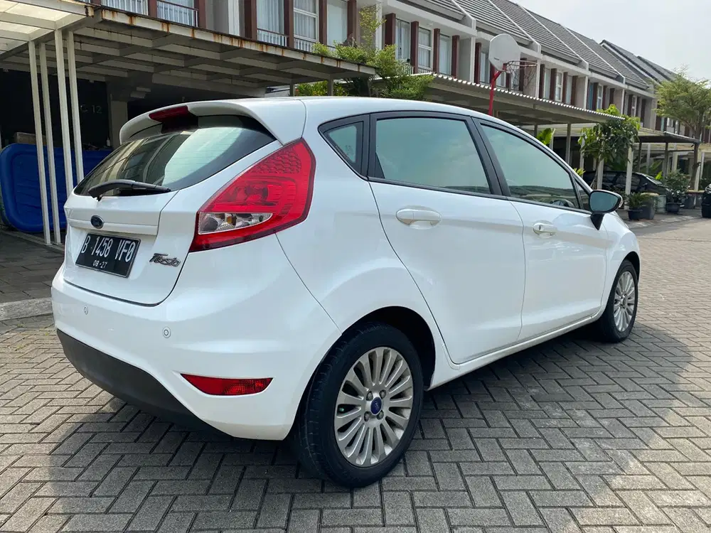 Ford Fiesta 2012 Bensin