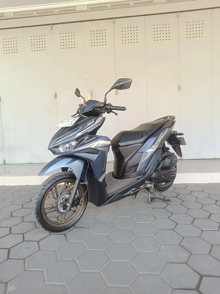 Honda Vario 125 cbs iss keyles 2023 mulus