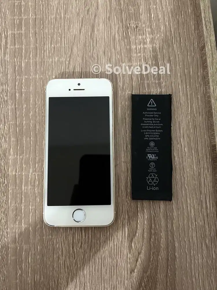 Apple Iphone 5S 16GB Gold Smartphone