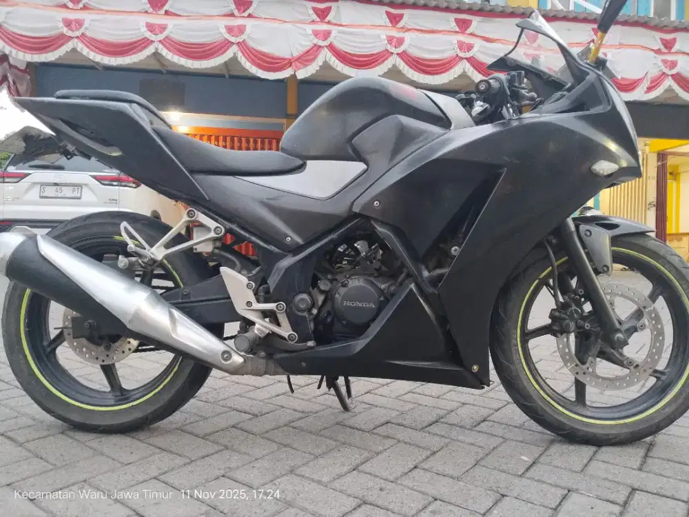 Honda CBR150 R tahun 2015 Nopol L