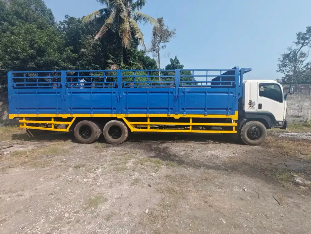 Isuzu Giga FVM 34 T HP285 PS TH 2013