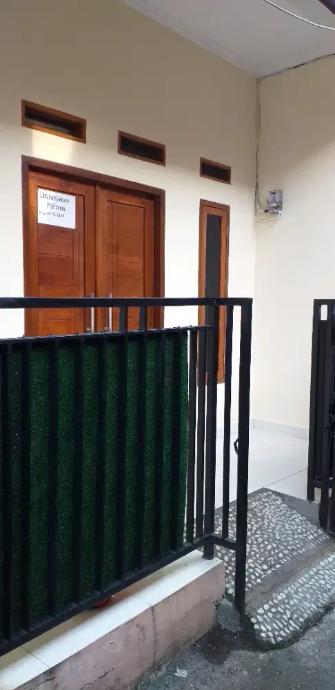 Rumah tinggal  di kontrakan