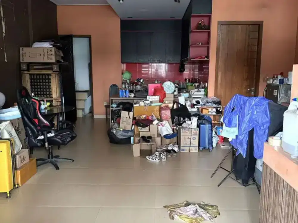 dijual rumah uk 8x15 di taman kencana