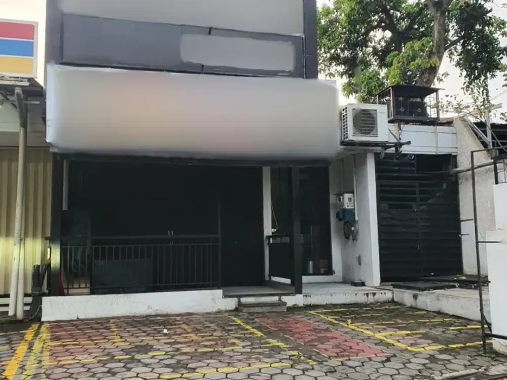 Ruko di jalan Sultan Agung