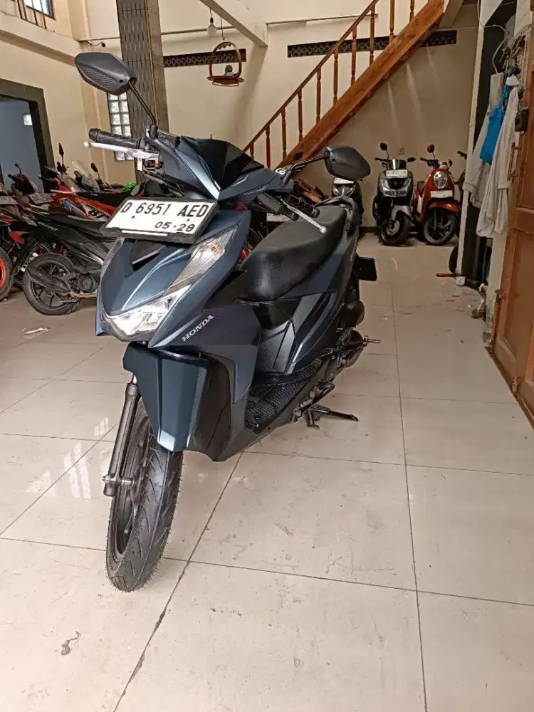 HONDA NEW BEAT DELUXE CBS ISS 2023