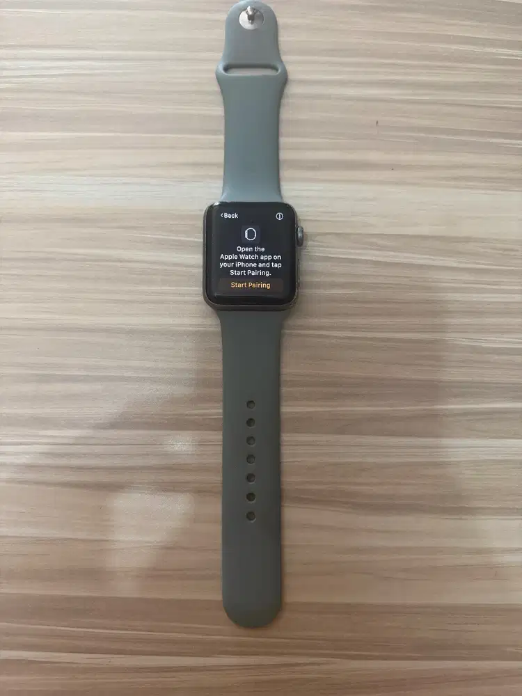 Apple Watch series 2 42mm Case Space Gray AlumiNum Sport Band
