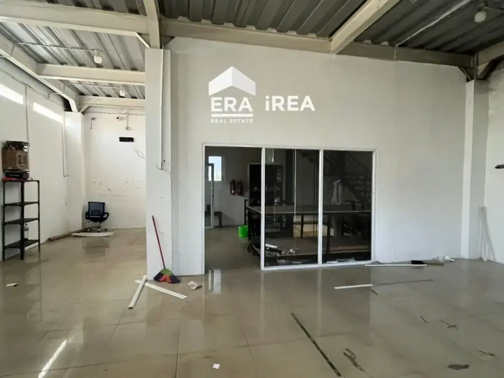 RUANG USAHA DISEWAKAN AREA STASIUN PURWOSARI SOLO