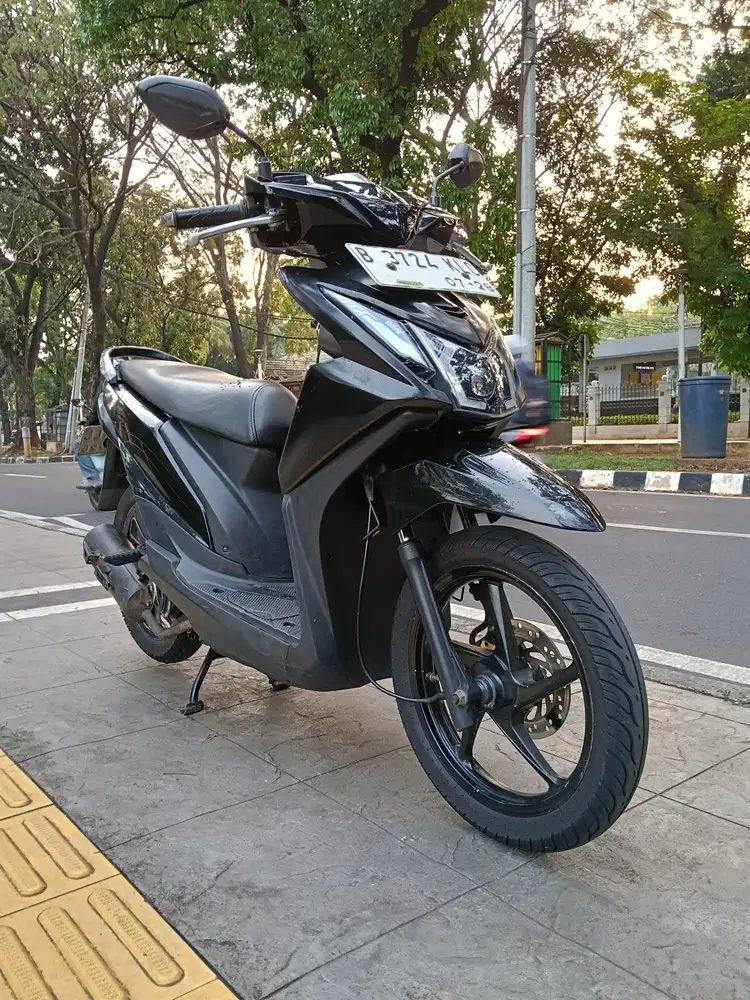 DIJUAL CASH HONDA BEAT CW CBS FI THN 2013 PJK IDUP SIAP PAKAI