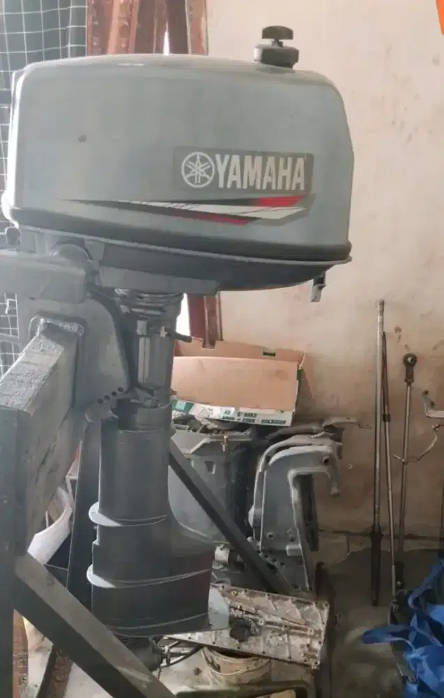 MESIN TEMPEL KAPAL PERAHU SPEEDBOAT YAMAHA 5PK