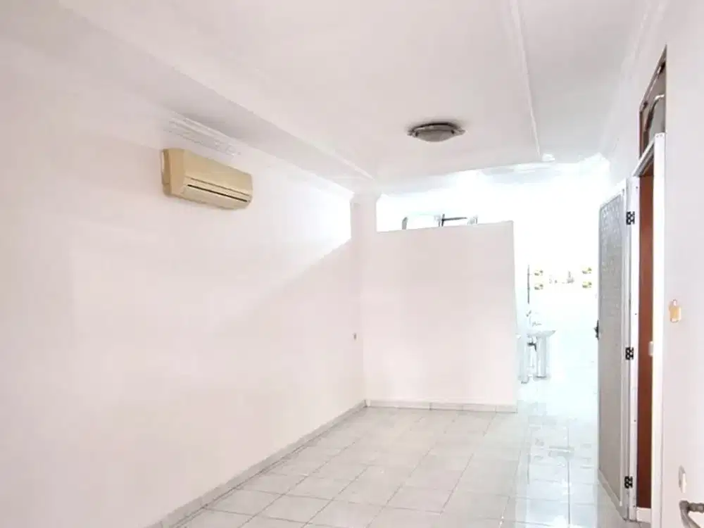 Rumah siap huni 6x17 102m Type 4KT Kelapa Gading Permai Jakarta Utara