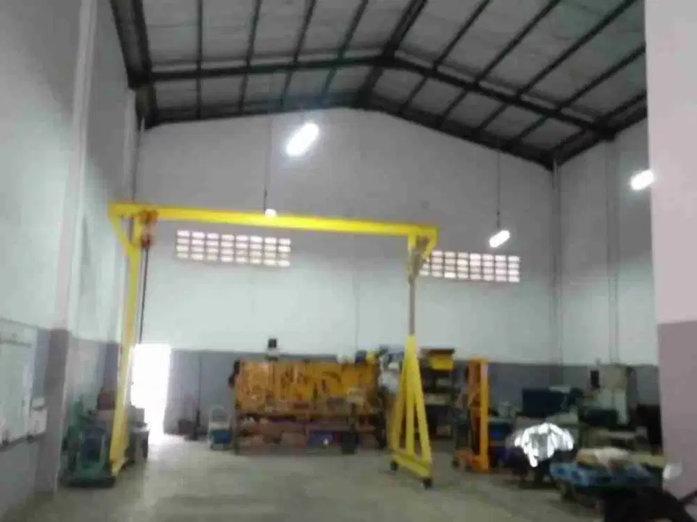 gudang bagus siap pakai di bizpark cakung Jakarta timur