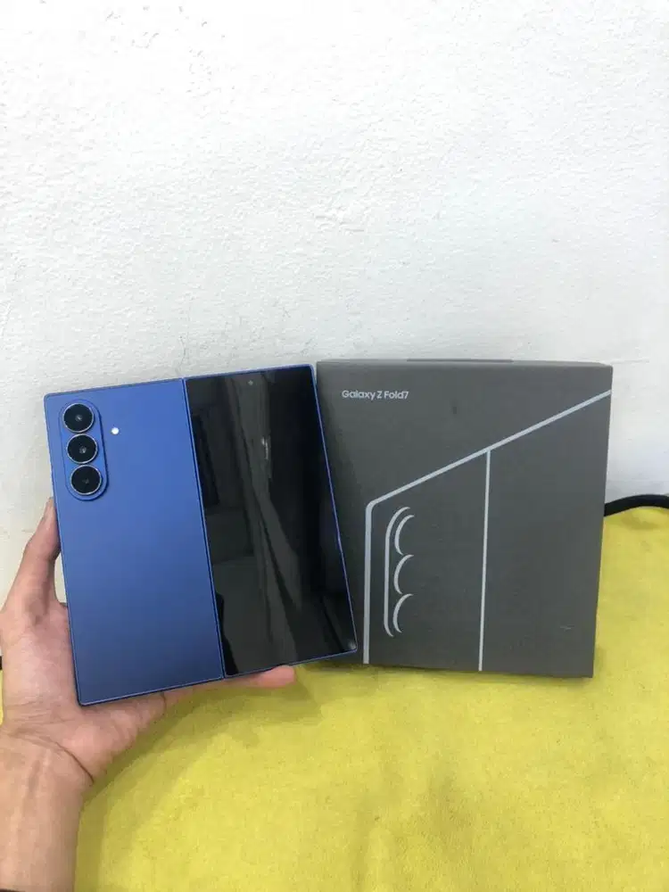 Samsung Z fold 7 5g 12/256gb