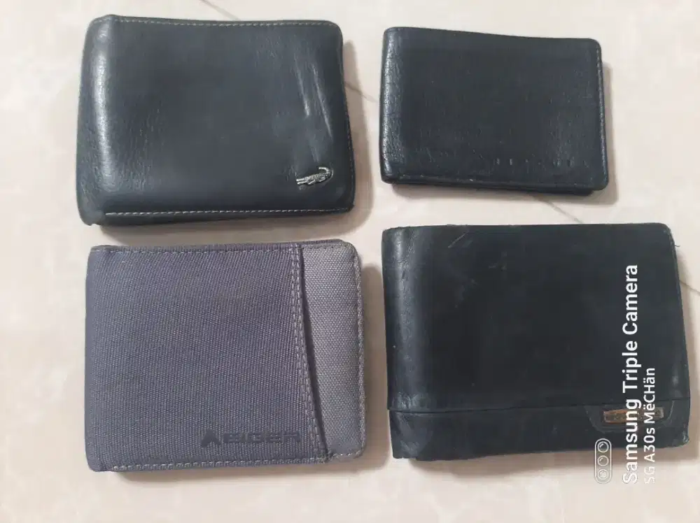 Dompet dompet pria