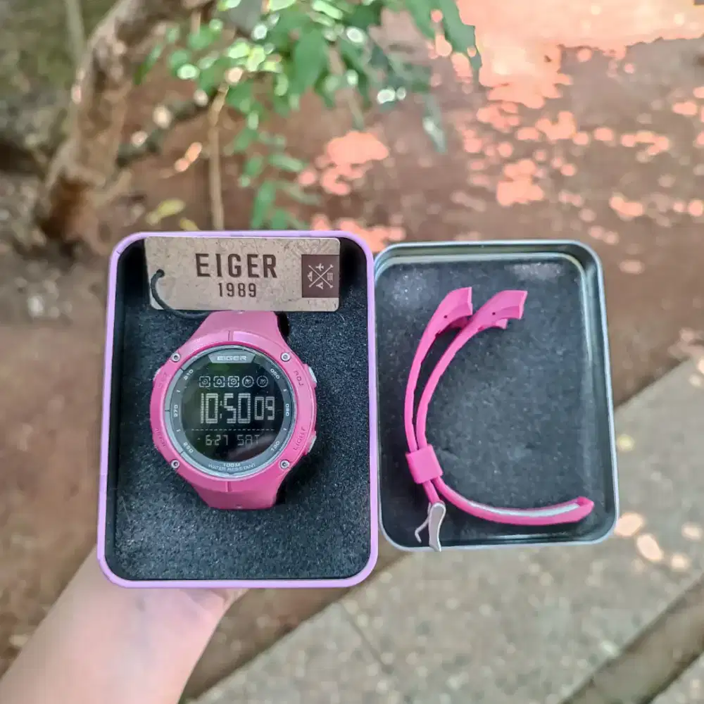 Eiger - CLEEVE WATCH Jam Tangan