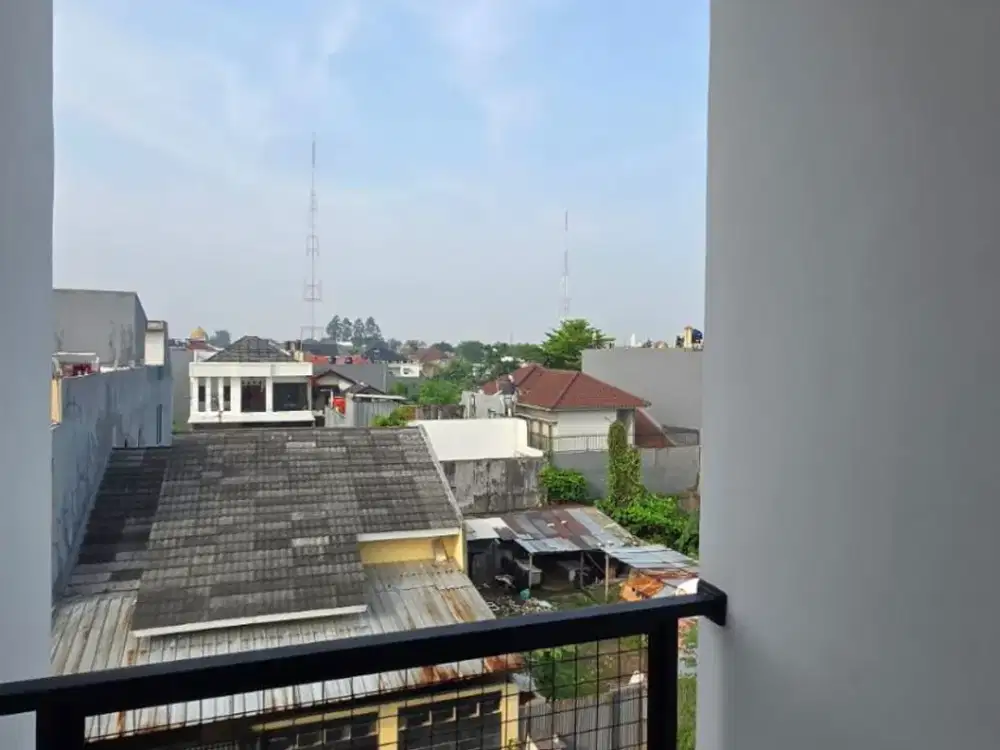 Dijual Rumah Baru 3 Lantai Bebas Banjir Meruya Jakarta Barat