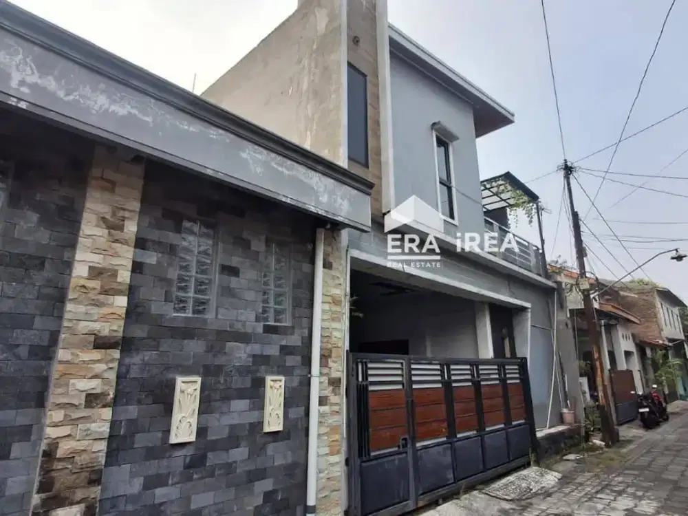 RUMAH DIUAL DI SOLO DEKAT PASAR JONGKE