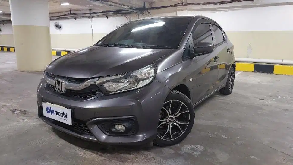 DP MURAH Honda Brio Satya 1.2 E Bensin-AT 2021 Abu CSRRB
