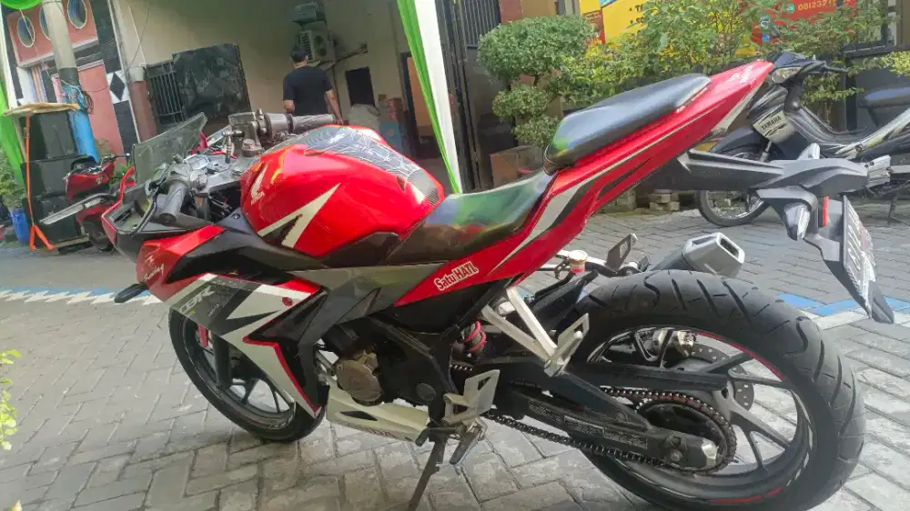 dijual CBR 150 R