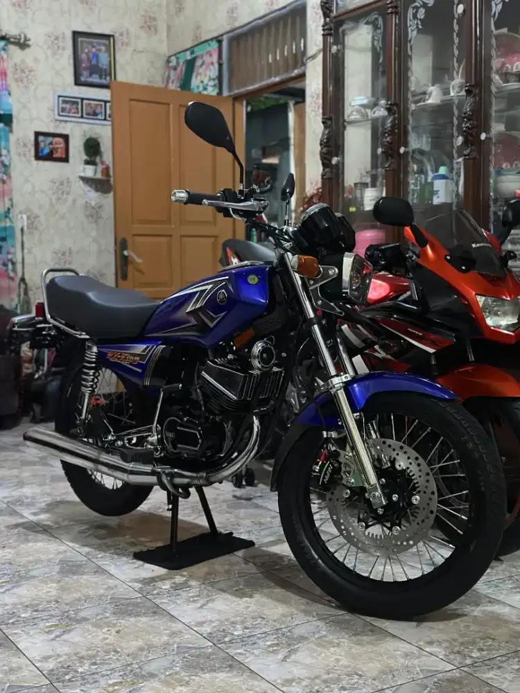 RX KING 2004 BIRU TEMBUS KATALOG