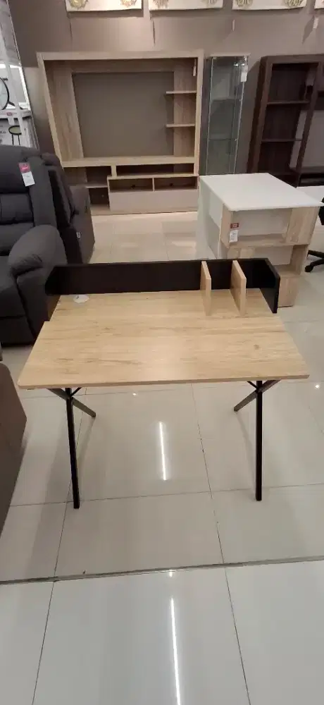 Meja Belajar Ferdian