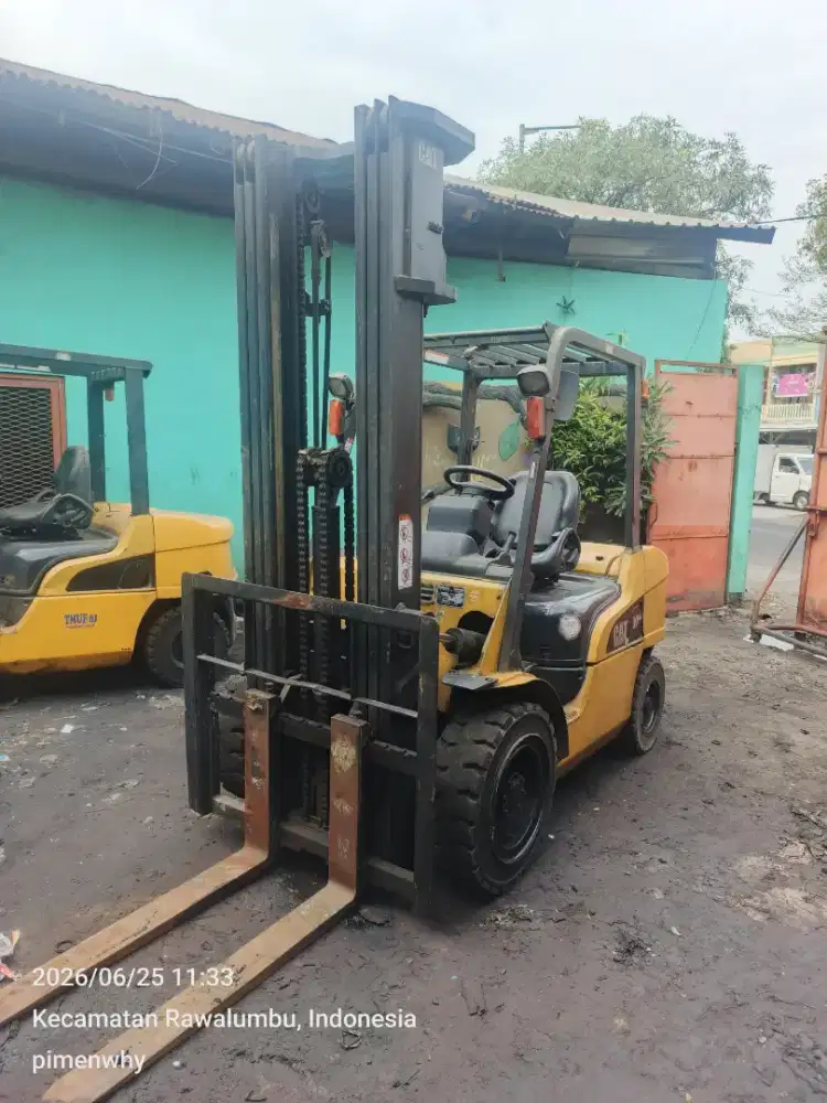 Forklift CATERPILLAR 3 TON 2021