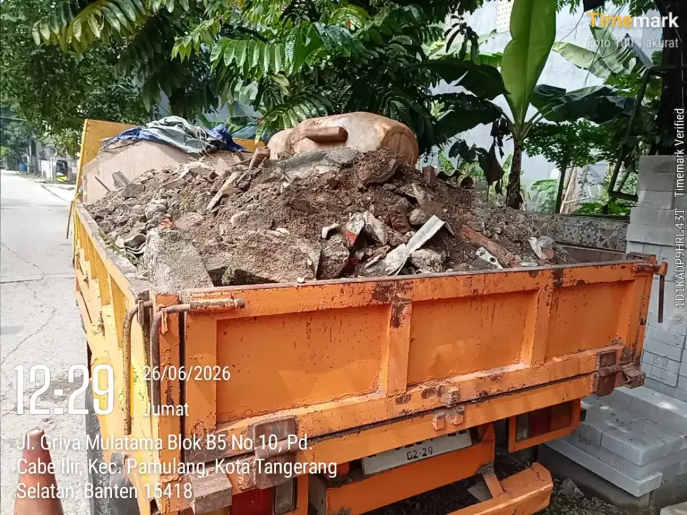 Jasa buang puing dan sampah
