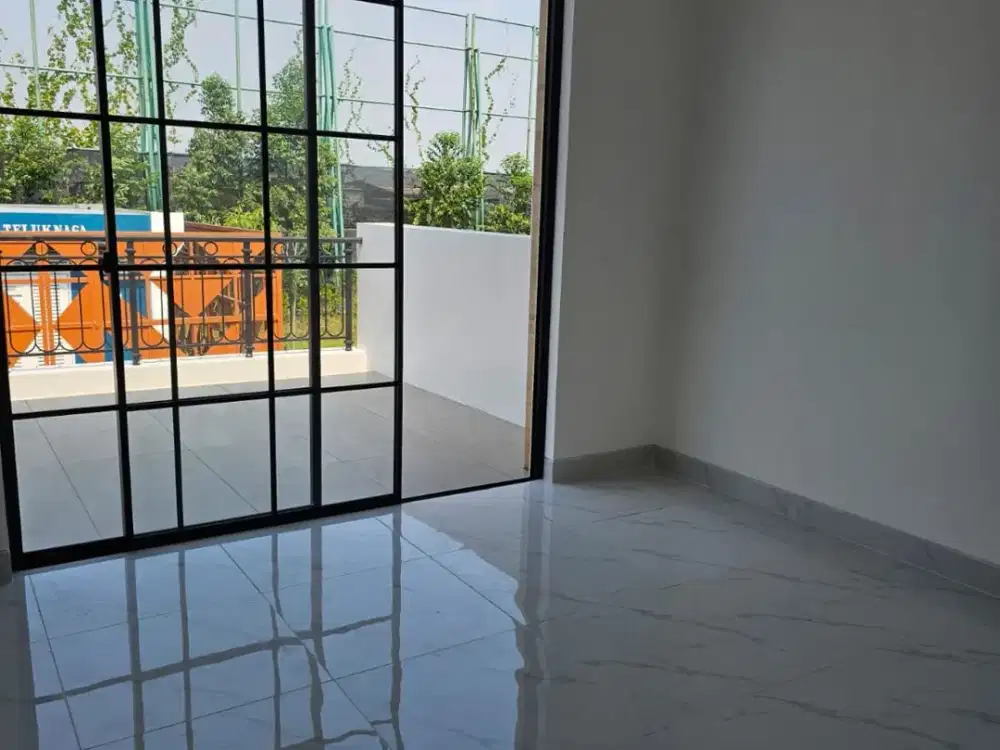 Disewakan Rumah di Bukit Nirmala Pik2, Ukuran 4.5X10m2, 2 Lantai